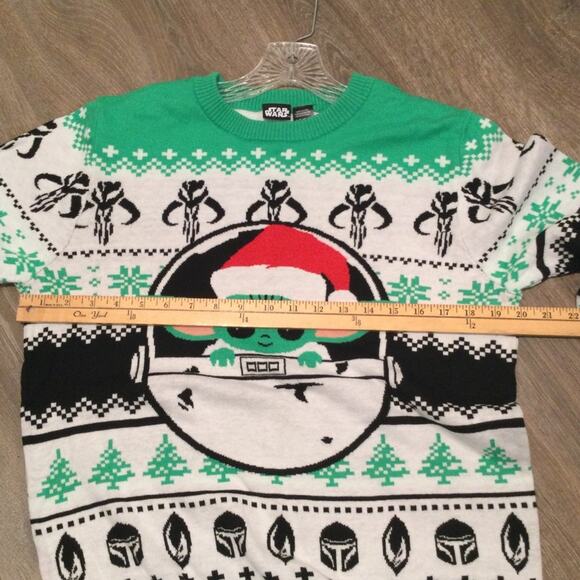 Ugly Christmas Sweater Star Wars themed unisex L, runs small - Picture 4 of 5